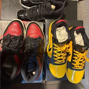 Nike Black and Yellow Athletic Sneakers